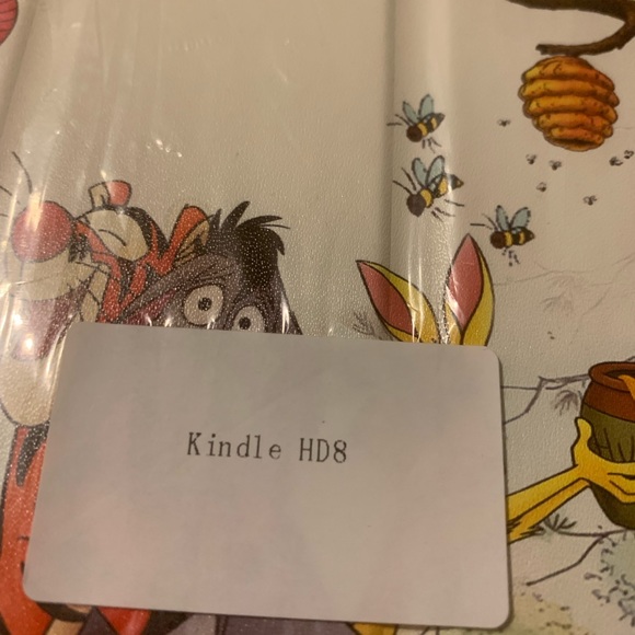 Kindle HD8 Disney Winnie the Pooh Case - Picture 7 of 7
